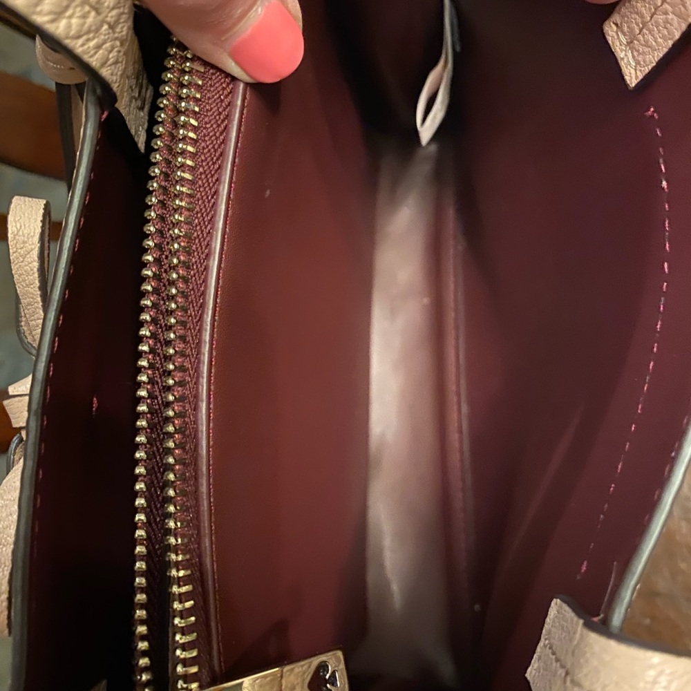 Kate Spade Hayes Street Satchel Bag EUC - Picture 10 of 14